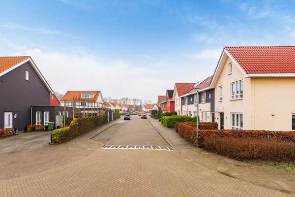 Foto - Te koop: Duurzame hoekwoning in kindvriendelijke wijk!